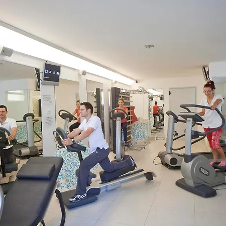 Otel Leoni 3*