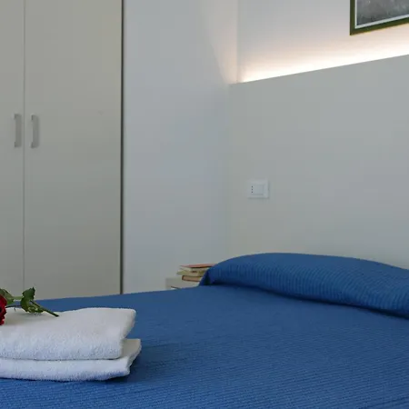 Otel Leoni 3*