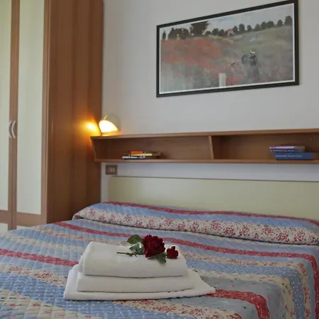 Otel Leoni 3*