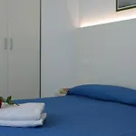 Hotel Leoni 3*